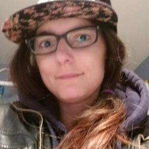 Meet your Posher, Maria